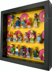 FRAME PUNK display frame compatible with LEGO Simpsons minifigures series 1&2 (black) with series 1 minifigures, side view