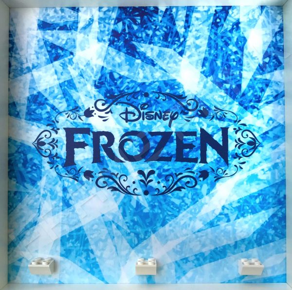 FRAMEPUNK display compatible with LEGO Disney Frozen minifigures
