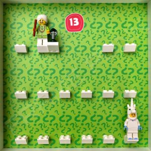 FRAMEPUNK display showing Lego Minifigures Series 13
