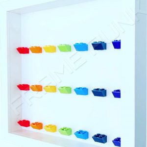 Frame Punk Rainbow display frame for 21 minifigures (white frame) Side view