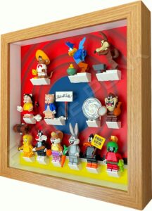 FRAMEPUNK LEGO Looney Tunes Minifigures Series 1 Display Frame (That's all folks!) With Minifigures Side View