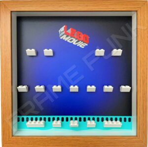 FRAMEPUNK display compatible with LEGO MOVIE minifigures series (Oak)