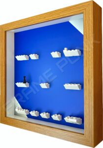 FRAMEPUNK LEGO MARVEL STUDIOS Minifigures Series Display Frame (blue shine) Side view