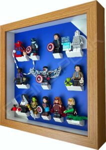 FRAMEPUNK LEGO MARVEL STUDIOS Minifigures Series Display Frame (blue shine) with minifigures - Side view