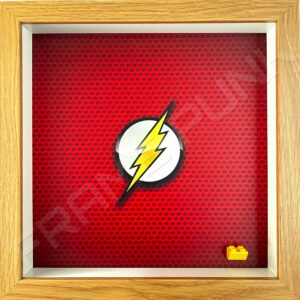 FRAMEPUNK superhero display compatible with single LEGO Flash minifigure (Oak)
