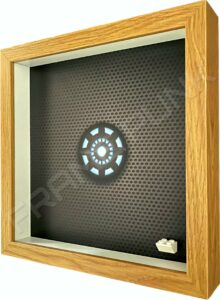 FRAMEPUNK superhero display compatible with single LEGO Iron Man minifigure (Oak) Side view