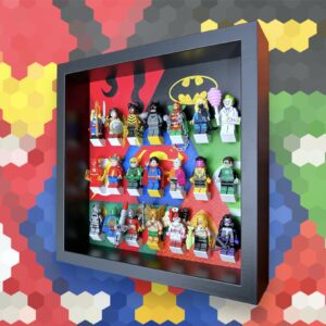 FRAMEPUNK LEGO DC superheroes theme Minifigures Display Frame (Black), showing DC minifigures, side view