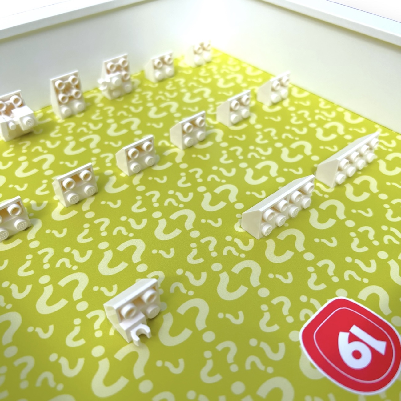 FRAMEPUNK LEGO Minifigures Series 19 Display, depth view, White Frame